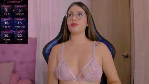 Paris online show from February 19, 6:51 pm