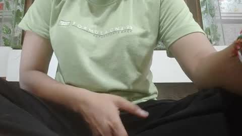 parneetu_642 online show from June 16, 11:44 am