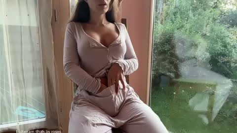 Andreea online show from May 7, 3:44 am