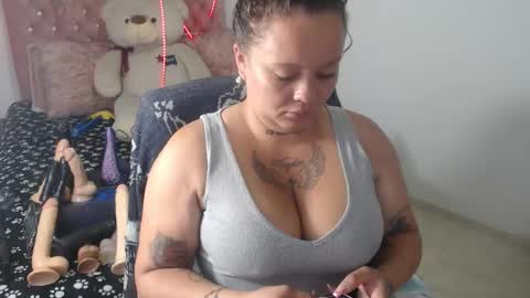 patty squirt87 online show from January 16, 3:02 am