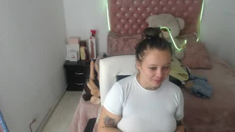 patty squirt87 online show from June 23, 11:52 am