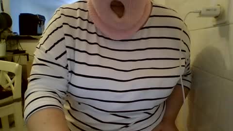pattybouvier online show from June 15, 1:44 pm