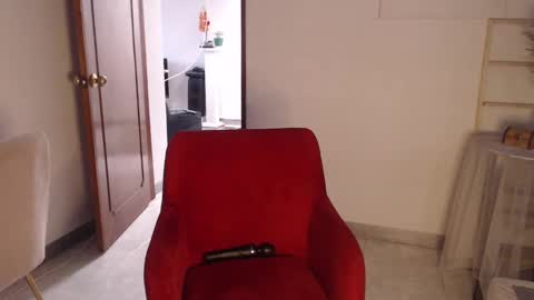 Snapshot of pau_1 chatting on September 27, 5:09 pm paula online show from September 27, 5:09 pm