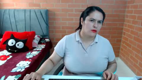 paula__117 online show from July 10, 9:04 pm