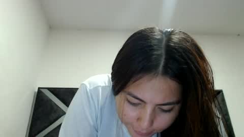 paula_torrez online show from July 6, 3:14 pm
