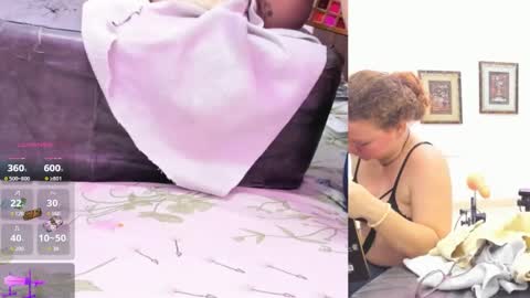 Paulina Davis  online show from February 4, 3:33 am