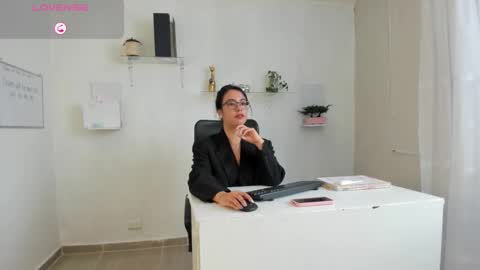 paulina online show from September 11, 6:52 pm