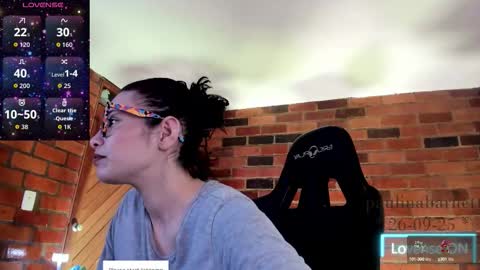 Snapshot of paulinabarnett_ chatting on September 27, 3:36 am Paulina online show from September 27, 3:36 am