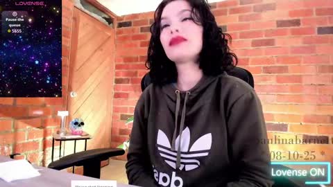 Snapshot of paulinabarnett_ chatting on October 8, 9:57 am Paulina online show from October 8, 9:57 am
