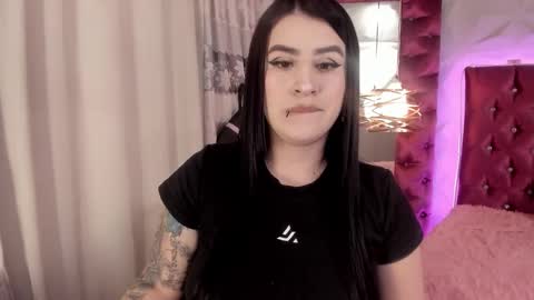 paulinabelen21 online show from October 29, 4:17 am