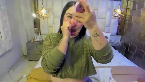 paulinabelen21 online show from March 3, 3:12 am