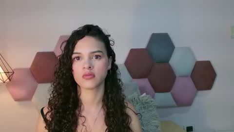 Paulina Saint online show from March 10, 12:58 am