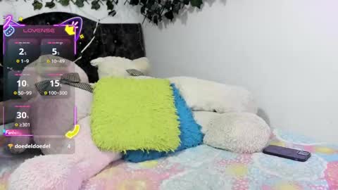 Snapshot of paulinaswan_ chatting on October 3, 4:34 pm Paulina online show from October 3, 4:34 pm