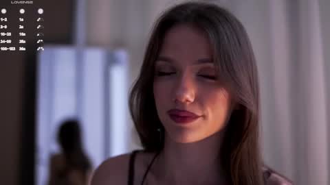Sexy Mila online show from June 26, 5:52 am