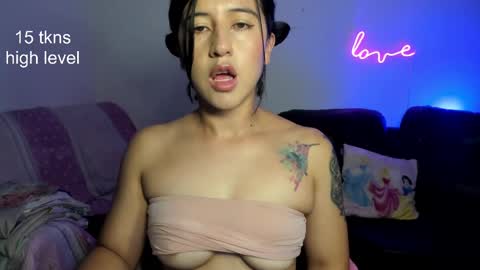 S online show from February 11, 9:35 pm