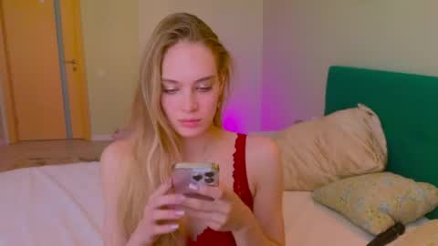 Lexy Peach online show from May 11, 10:50 am