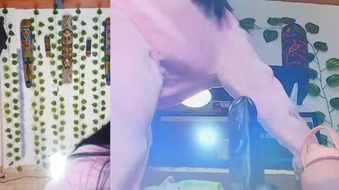 peachy__baby online show from May 1, 11:13 am