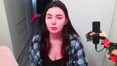 Peachy online show from April 29, 3:15 pm