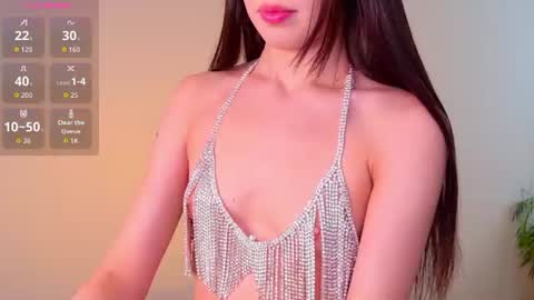 Chloe online show from July 19, 2:08 pm