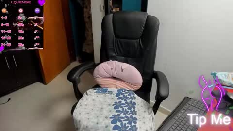 Tangerine Penaut online show from January 16, 2:18 am