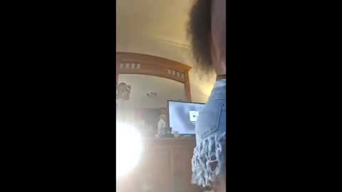 pebblessmith453 online show from May 19, 1:40 pm