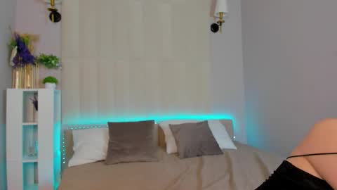 Peggy online show from March 10, 9:24 am