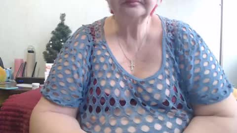 Snapshot of peggysoft chatting on February 17, 11:55 am PeggySoft online show from February 17, 11:55 am
