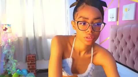 peneelopeecute online show from January 12, 8:25 pm