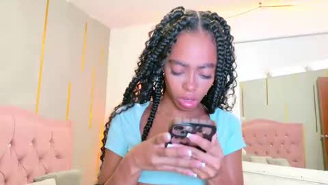 peneelopeecute online show from June 25, 5:12 am