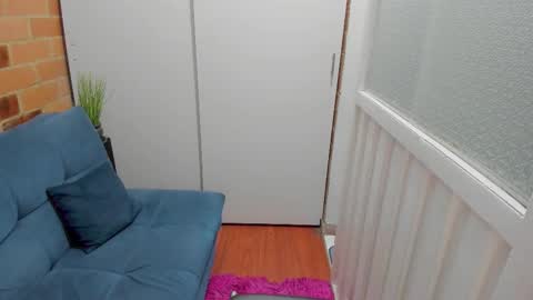 Penelope online show from November 8, 9:42 pm