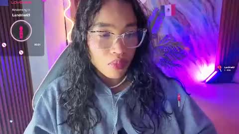 penelope online show from July 2, 3:17 am