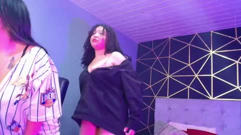 penelope_velle online show from October 10, 4:45 pm