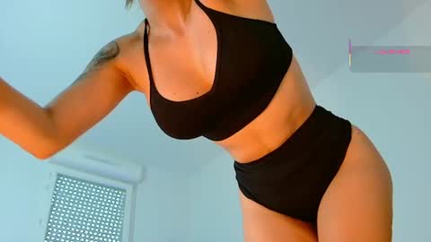 Hi Im Penelope  better vibrations  1111 online show from June 25, 9:13 am