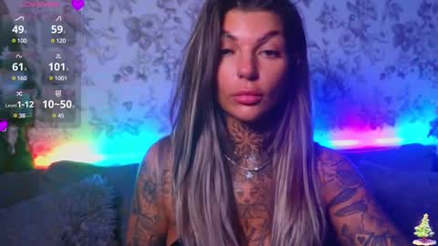 Anna online show from December 6, 7:21 am