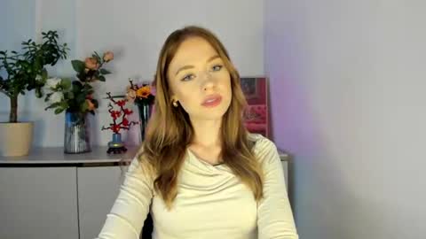 Cindy online show from June 12, 5:04 am