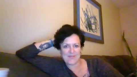 Perinne50 online show from February 4, 1:23 am