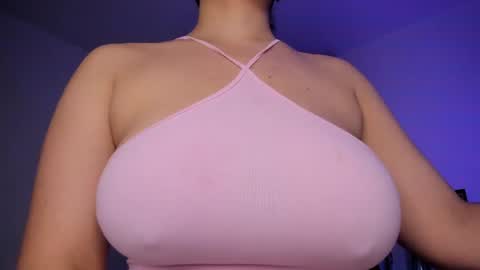 Perla online show from June 19, 10:35 pm