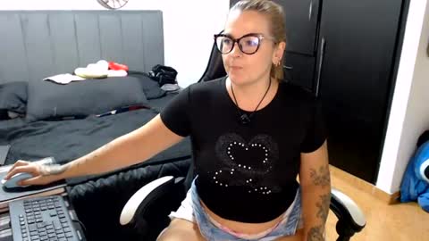 goloza online show from August 5, 3:24 am