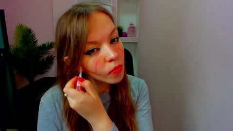 horror flying on the wings of the night.... online show from October 15, 8:55 pm