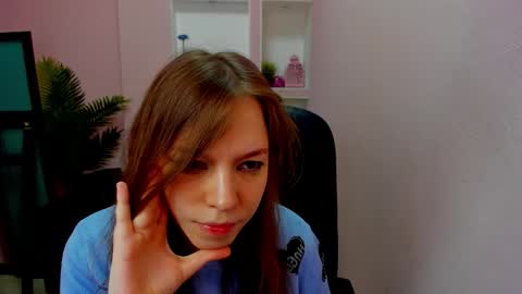 horror flying on the wings of the night.... online show from November 2, 10:51 am