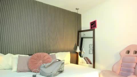 Lizza online show from January 18, 12:01 pm