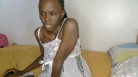Desiree online show from May 6, 12:31 pm