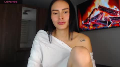 Linda online show from May 14, 5:13 am