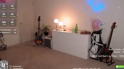 PiperAvery online show from June 17, 12:28 pm