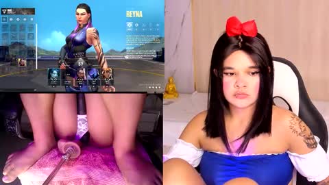 Snapshot of petitesally_ chatting on October 12, 4:48 am Sally online show from October 12, 4:48 am