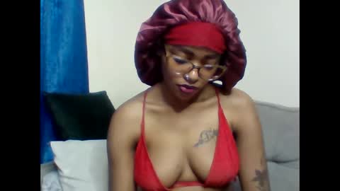 Arielle online show from March 18, 5:01 am