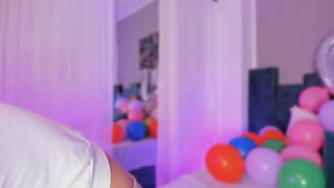 peytonn_monroe online show from July 23, 8:50 pm