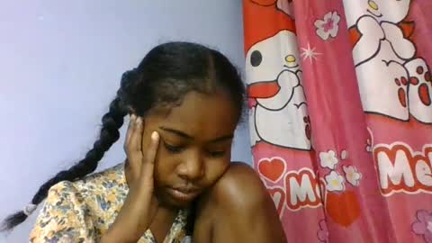 phania185885 online show from July 22, 2:18 pm