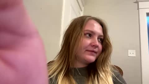 PhatAssBlond online show from January 6, 9:32 pm