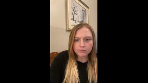 PhatAssBlond online show from January 19, 11:00 pm